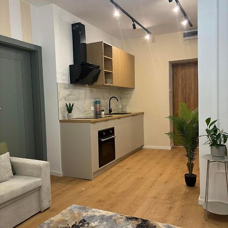 Apartament Pod Wieza 1 Walbrzych Bagian luar foto