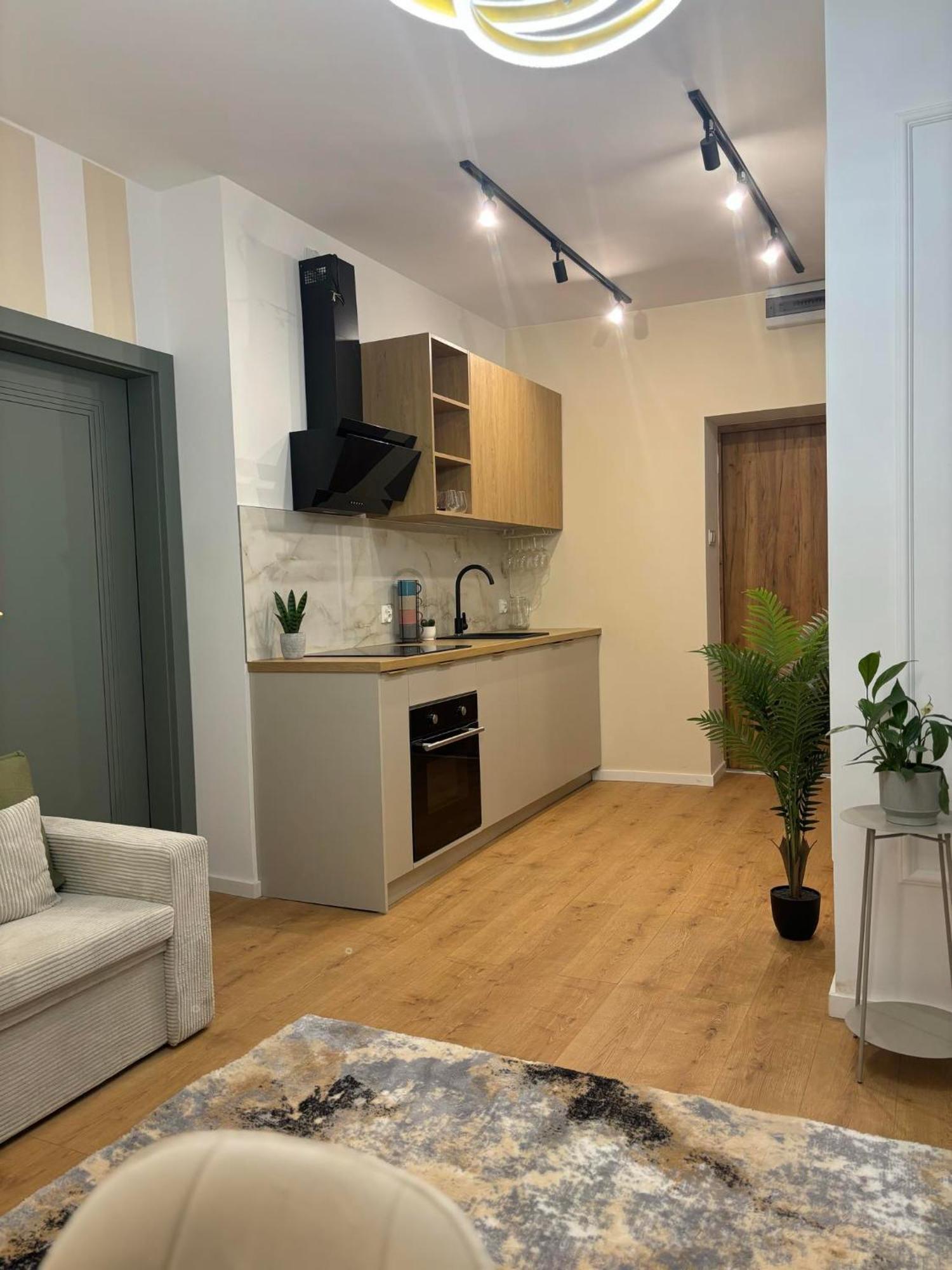 Apartament Pod Wieza 1 Walbrzych Bagian luar foto